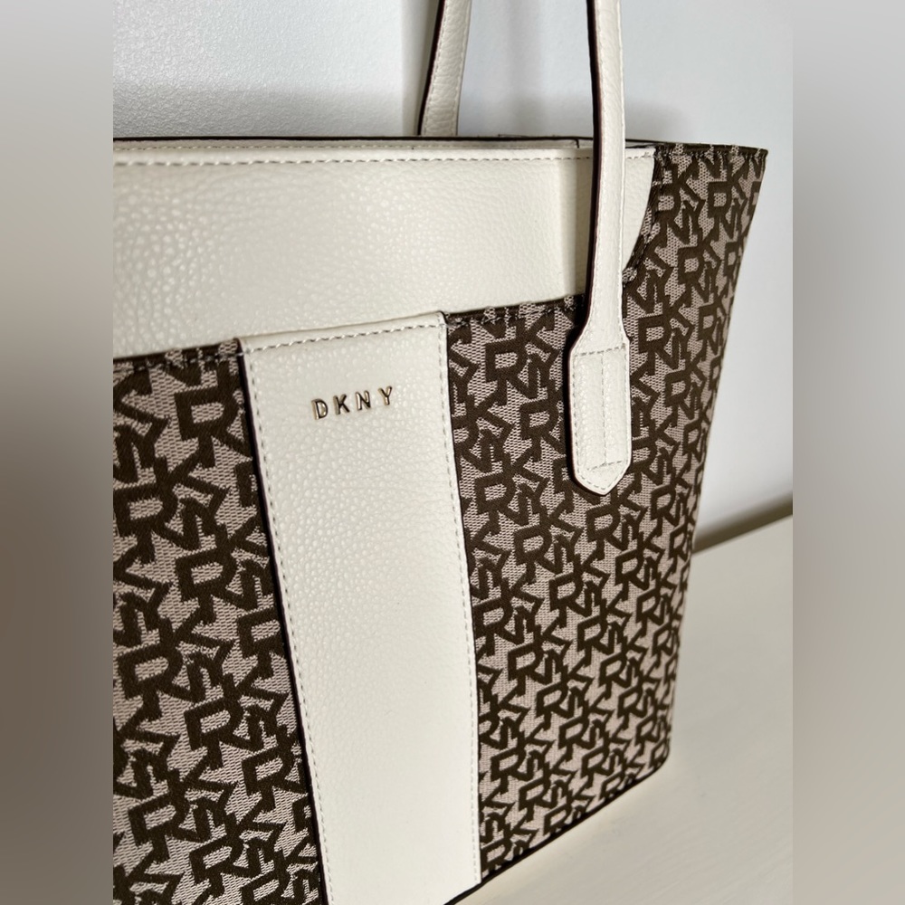 NWT DKNY TOTE SHOULDER BAG WHITE/BROWN - Picture 4 of 13